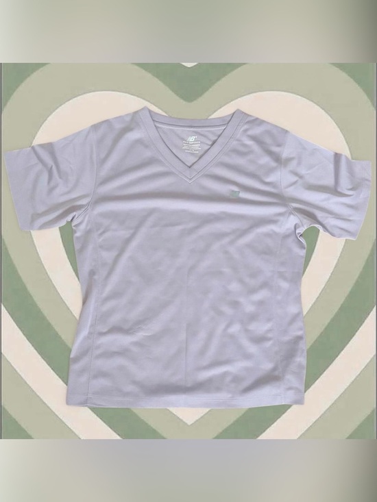 New Balance Tops - New Balance Lavender Gray Women's Athletic V-Neck Top Size Medium Like New
